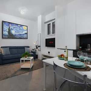 https://divi-apartments-milano-navigli-suite.italymilanhotels.net
