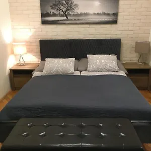https://rustic-apartman.inbudapesthotels.com