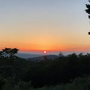 https://poggio-al-sole-badia-a-passigano-50028.it-tuscanyhotel.com