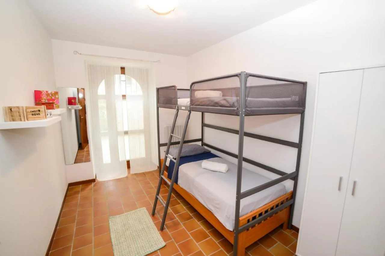Appartamento Agli Ulivi Home Peschiera del Garda Italia